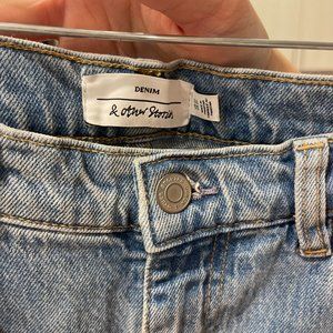 & Other Stories Treasure Cut Light Wash Jeans